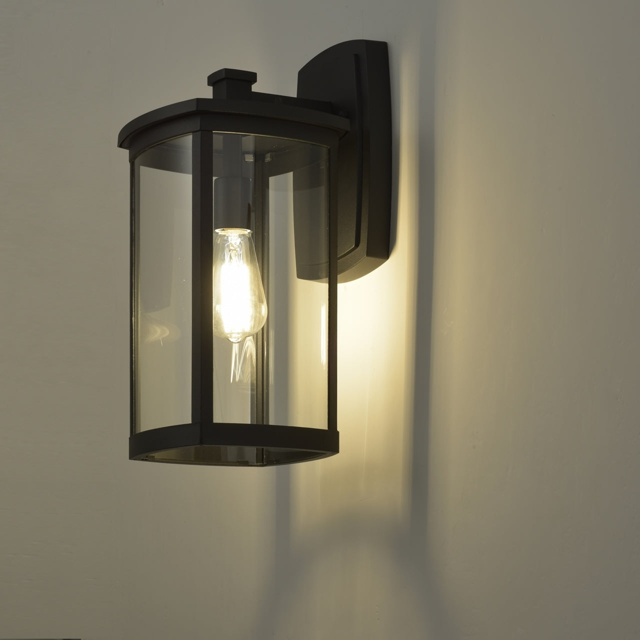 CH2S206BK17-OD1 Outdoor Wall Sconce