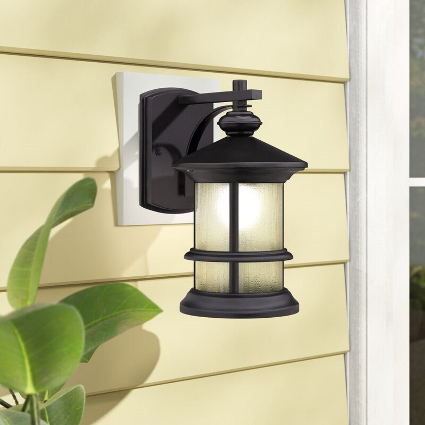 CH20152BK10-OD1 Outdoor Sconce